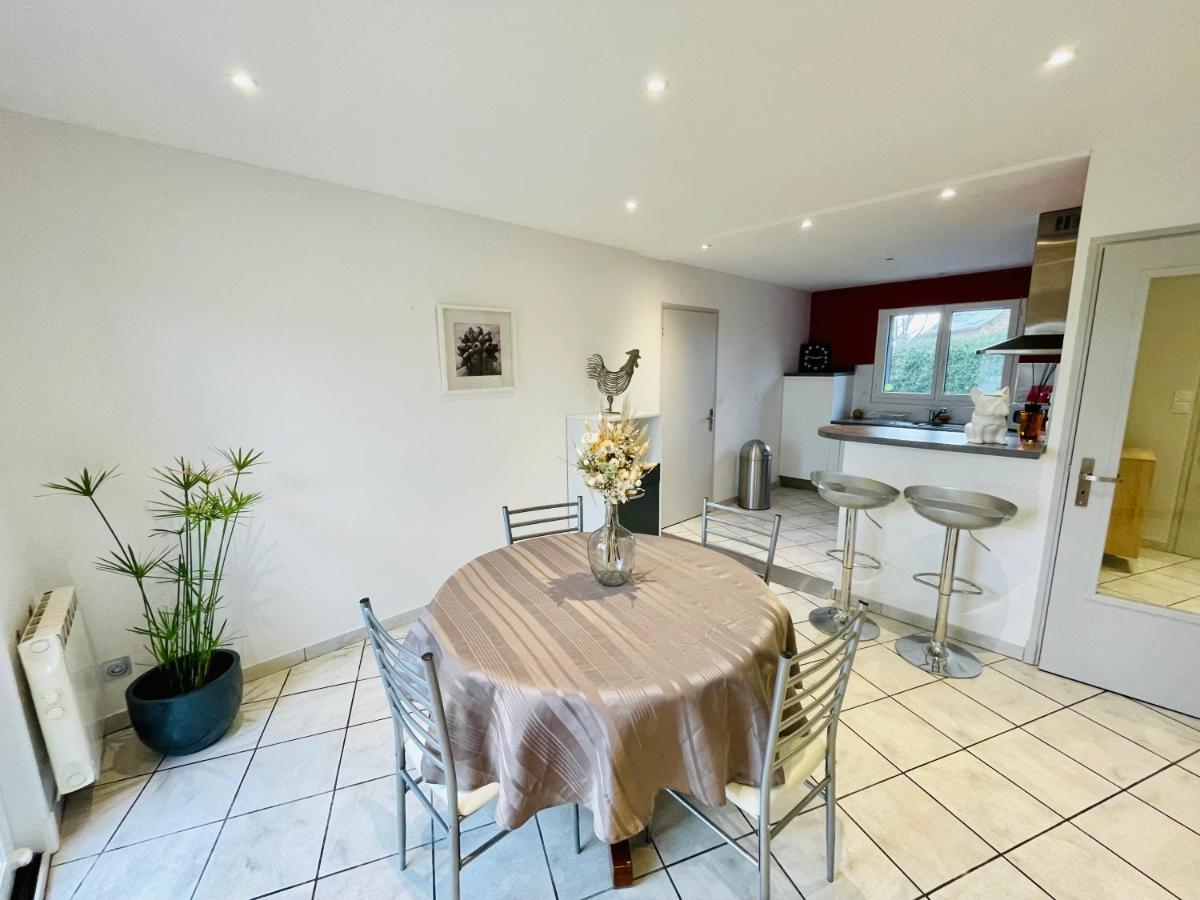 Maison T2 De 70 M2 Avec Jardin Et Veranda Holiday home Rignac (Aveyron)