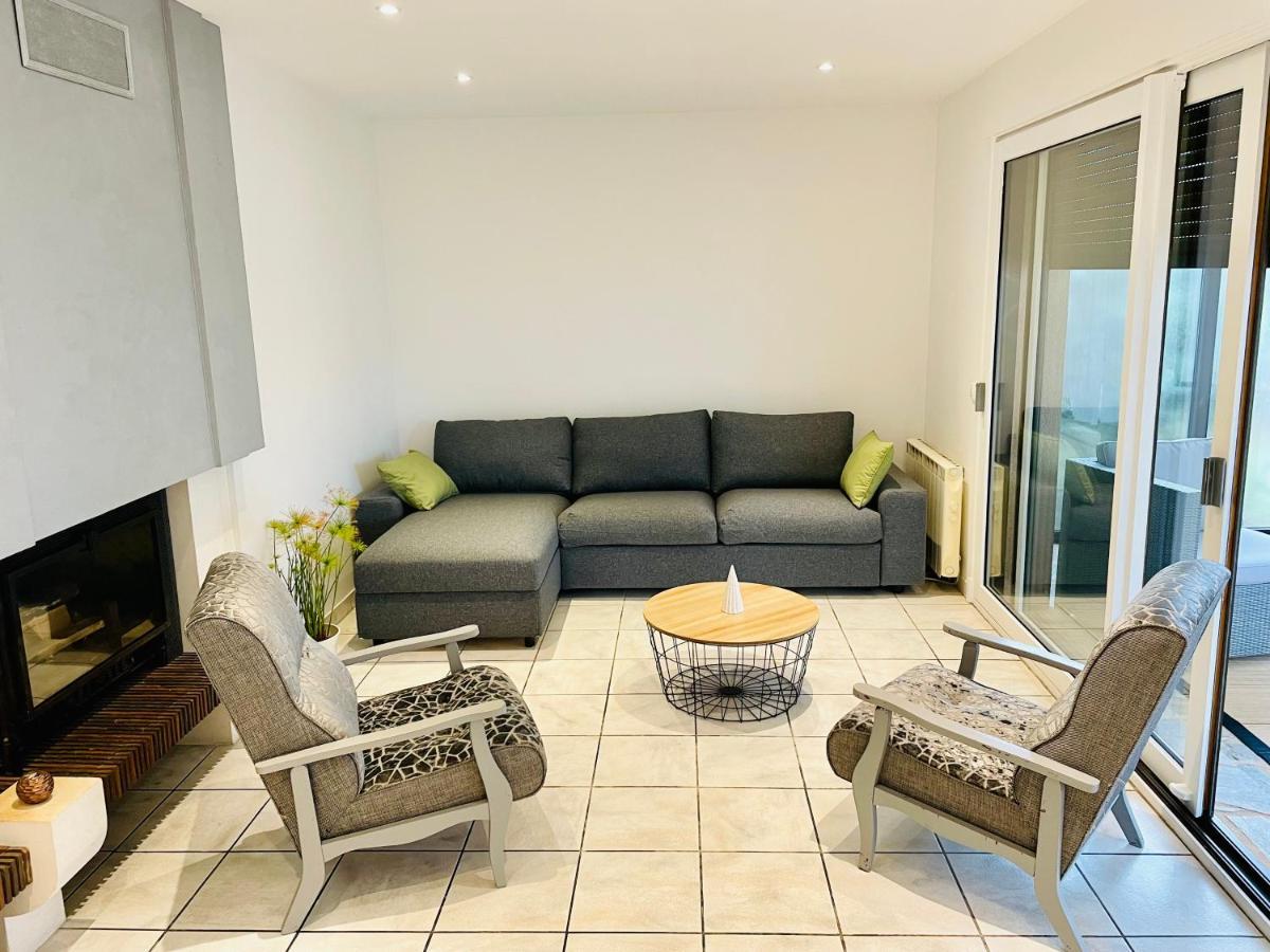 Maison T2 De 70 M2 Avec Jardin Et Veranda Rignac (Aveyron)